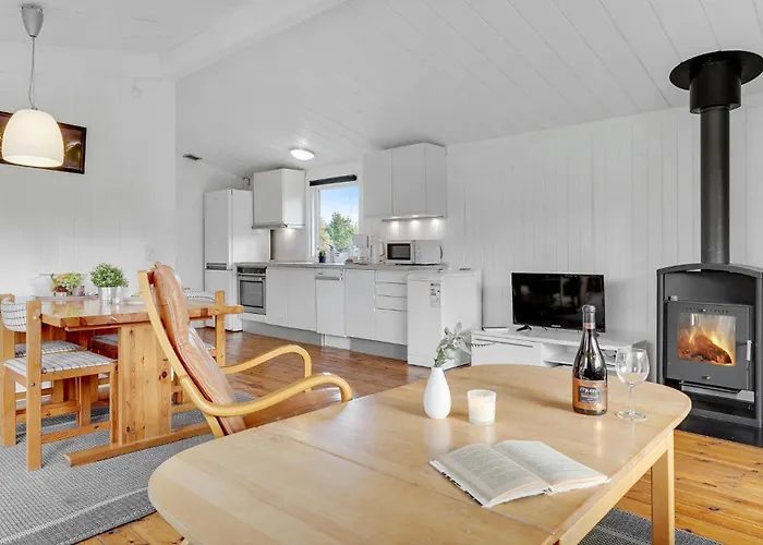 With Fireplace 02 別荘 *